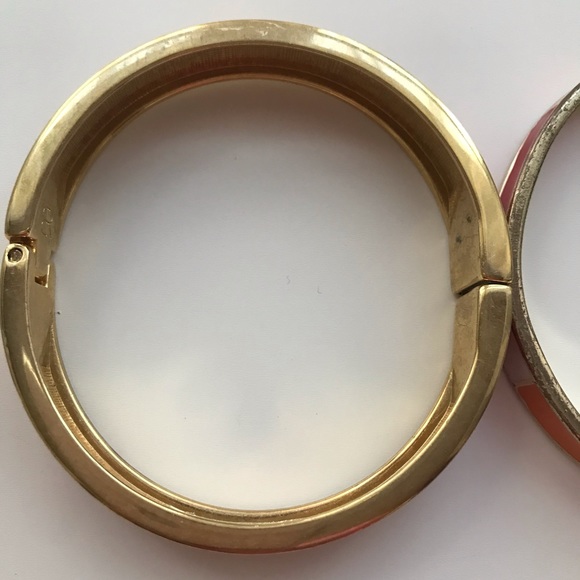 Bracelets - Picture 6 of 8